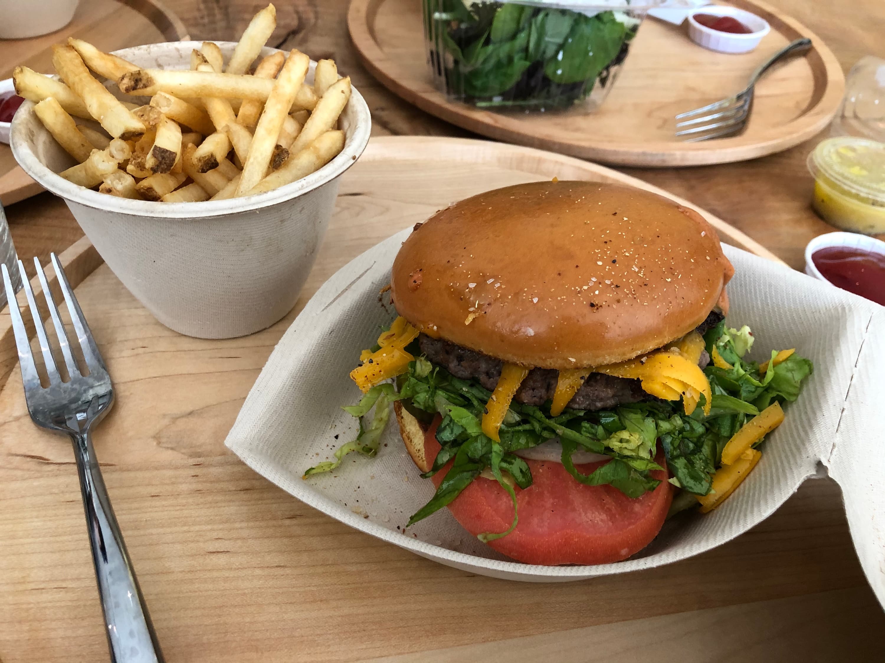 Creator Burger photos 3