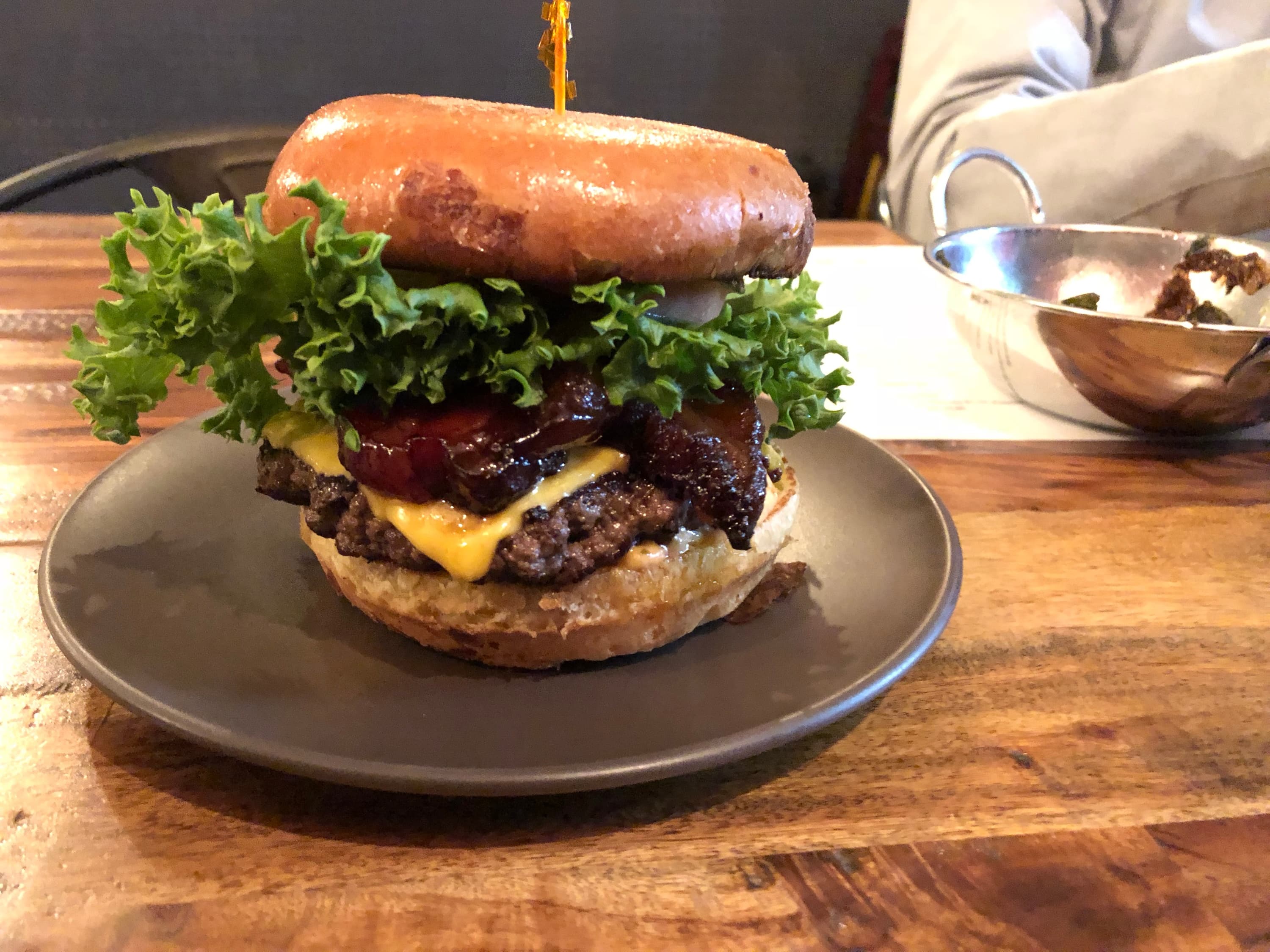 Native burger  photos 2